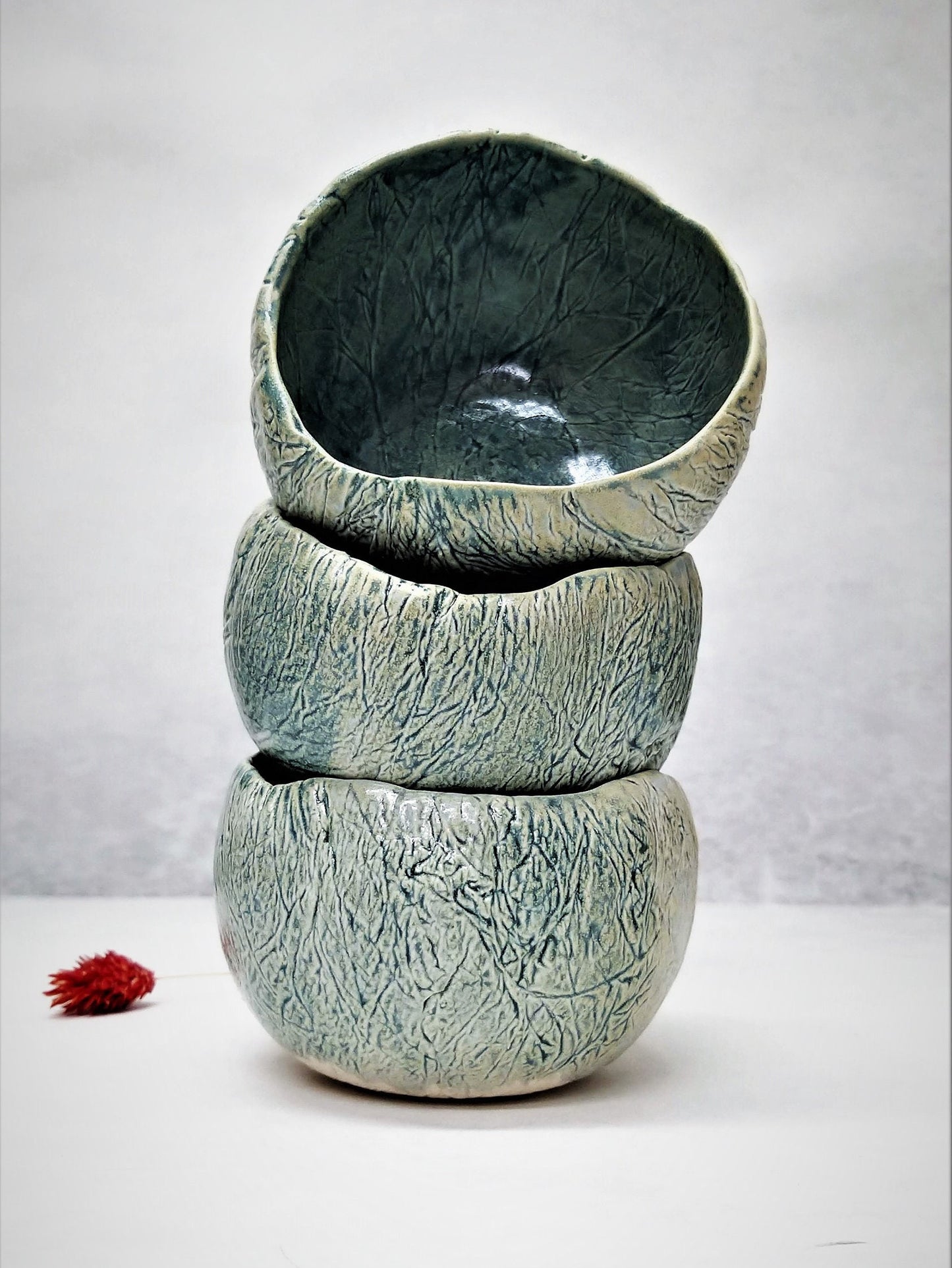 קערות קרמיקה מעוצבות בעבודת יד