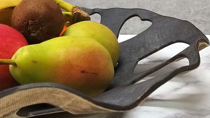 קערה שחורה מקרמיקה
