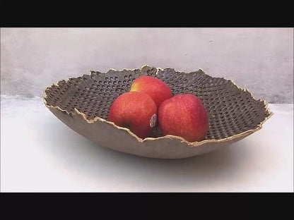 קערה קטנה וקערה גדולה